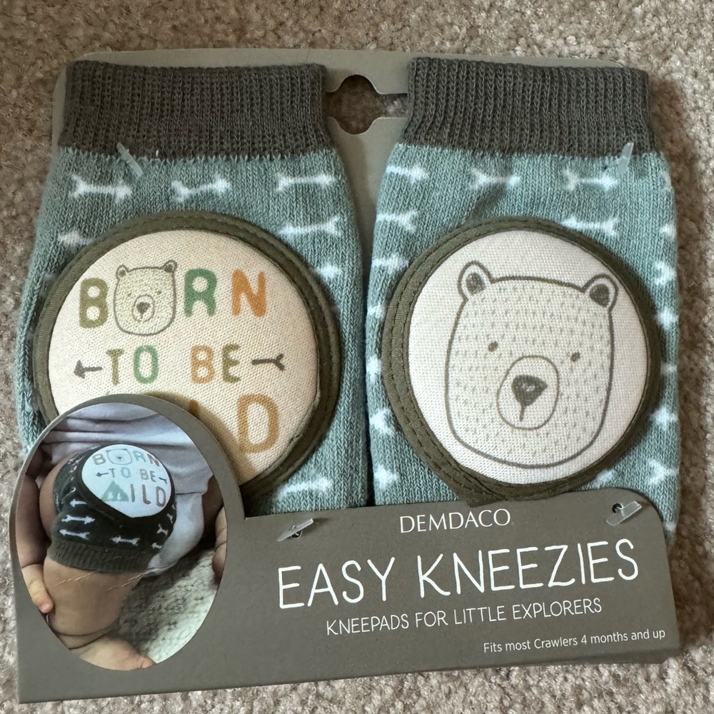 Demdaco Easy Kneezies - New in package